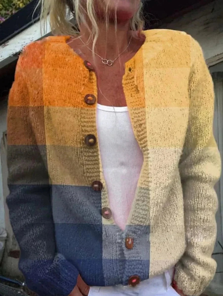 49330623807717
